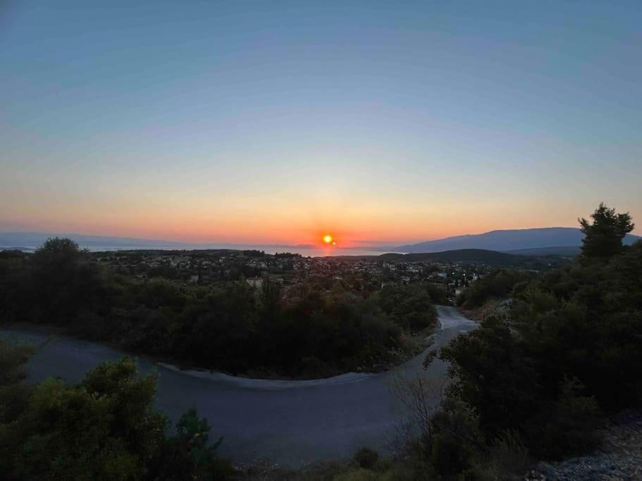 Yourlittlemiracle-Panoramicview+Firepit+Garden+Bbq Аргаласти Екстериор снимка